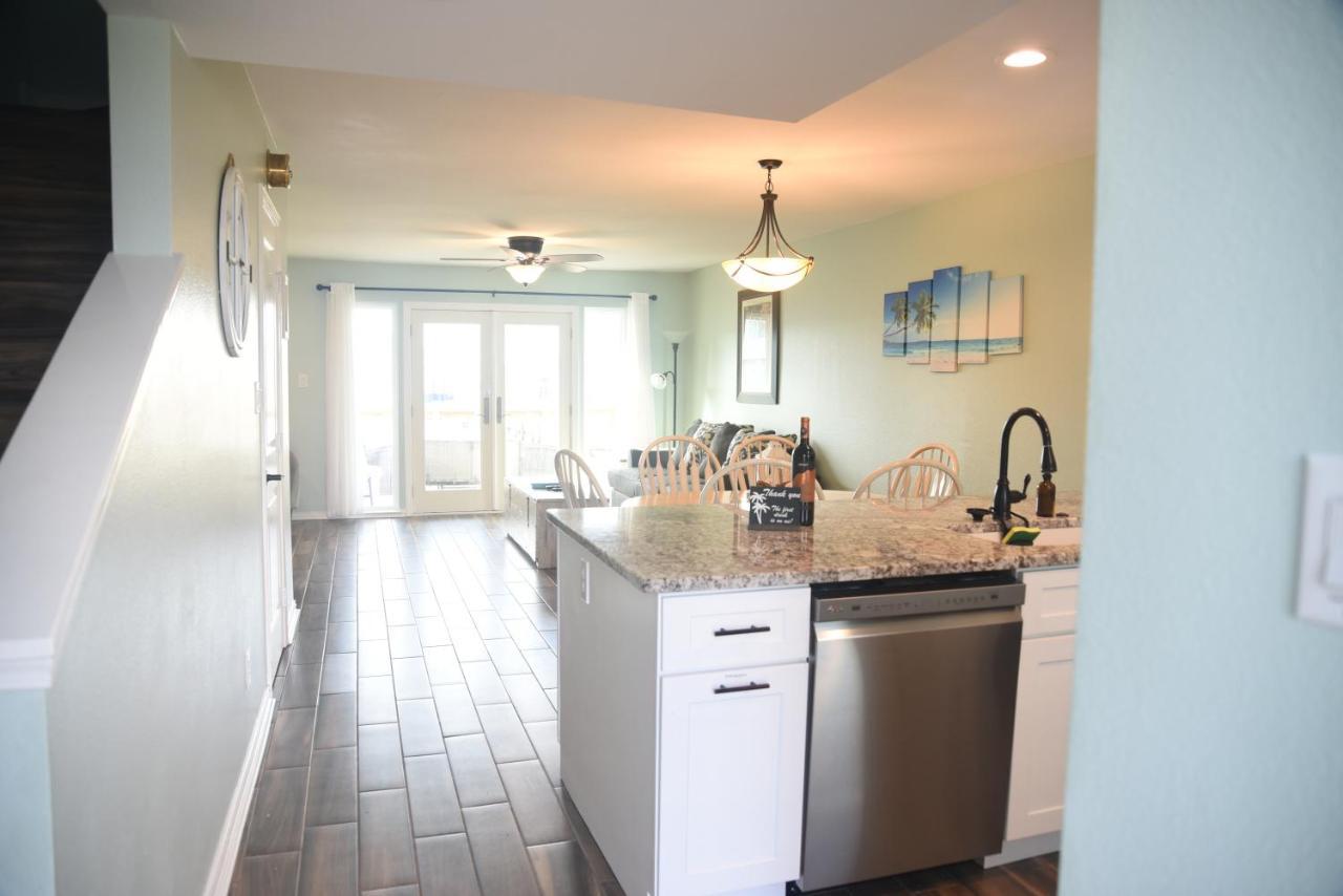 Rockport Waterfront Condo With A View Exterior photo