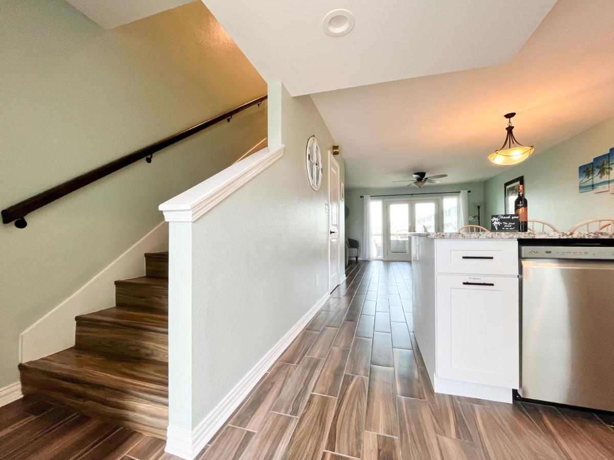 Rockport Waterfront Condo With A View Exterior photo